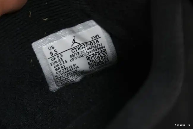 Cheap TB Royal Game CT8527-018 Retro 4 Black Jordan 0624